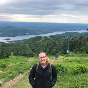 Meet your Posher, Julia